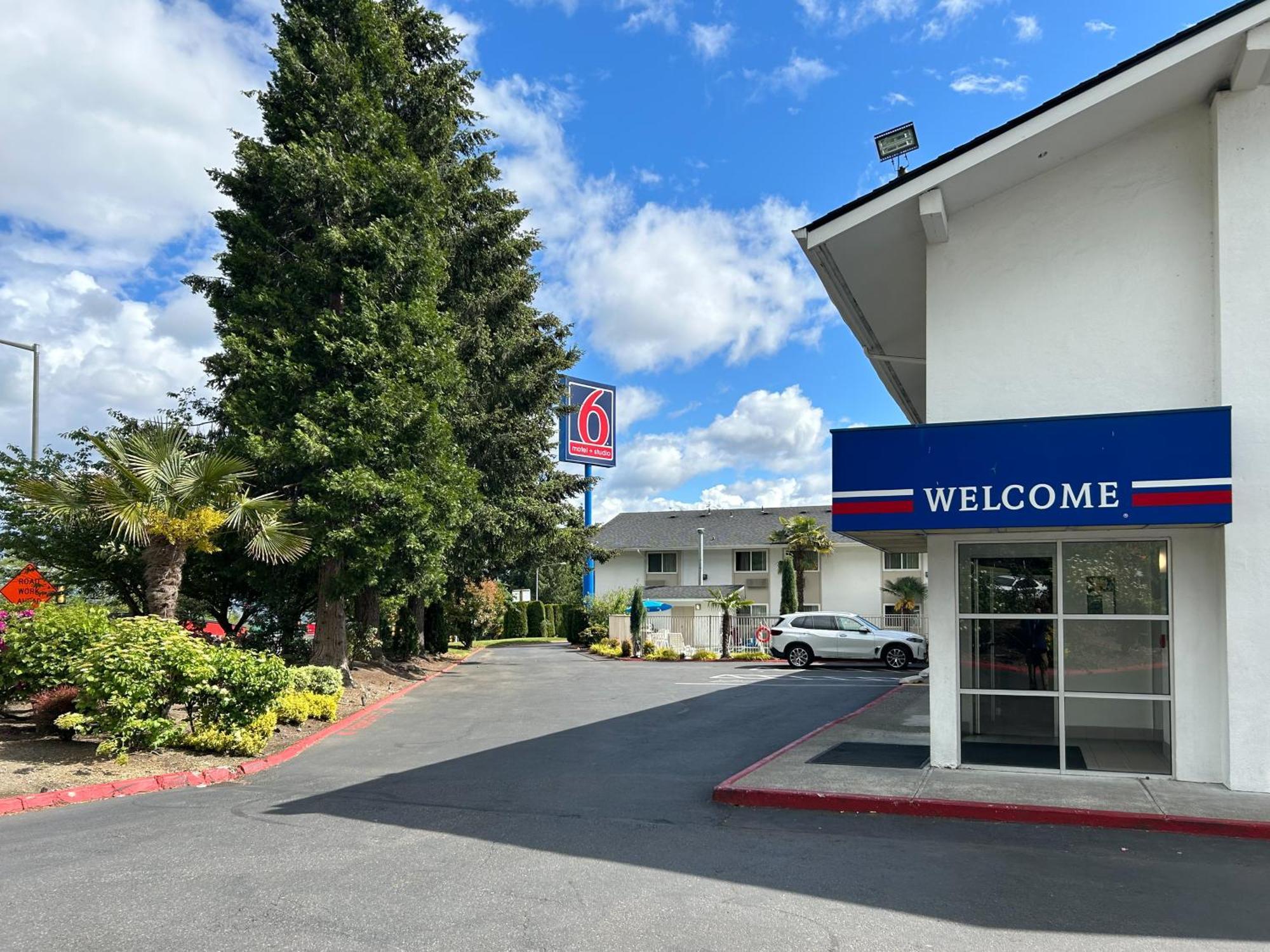 Studio 6 Seattle, Wa Sea Tac Airport South Hotel SeaTac Exterior foto